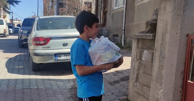 Öğrencilerden Yardım Eli