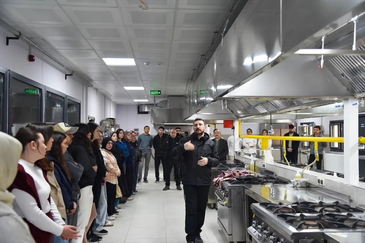 BŞEÜ\'de Yangın Güvenliği Tatbikatı