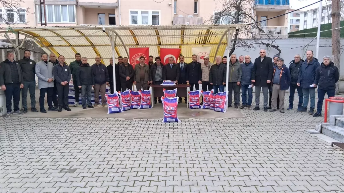 Bozüyük\'te Kuraklığa Dayanıklı Nohut Tohumu Dağıtıldı