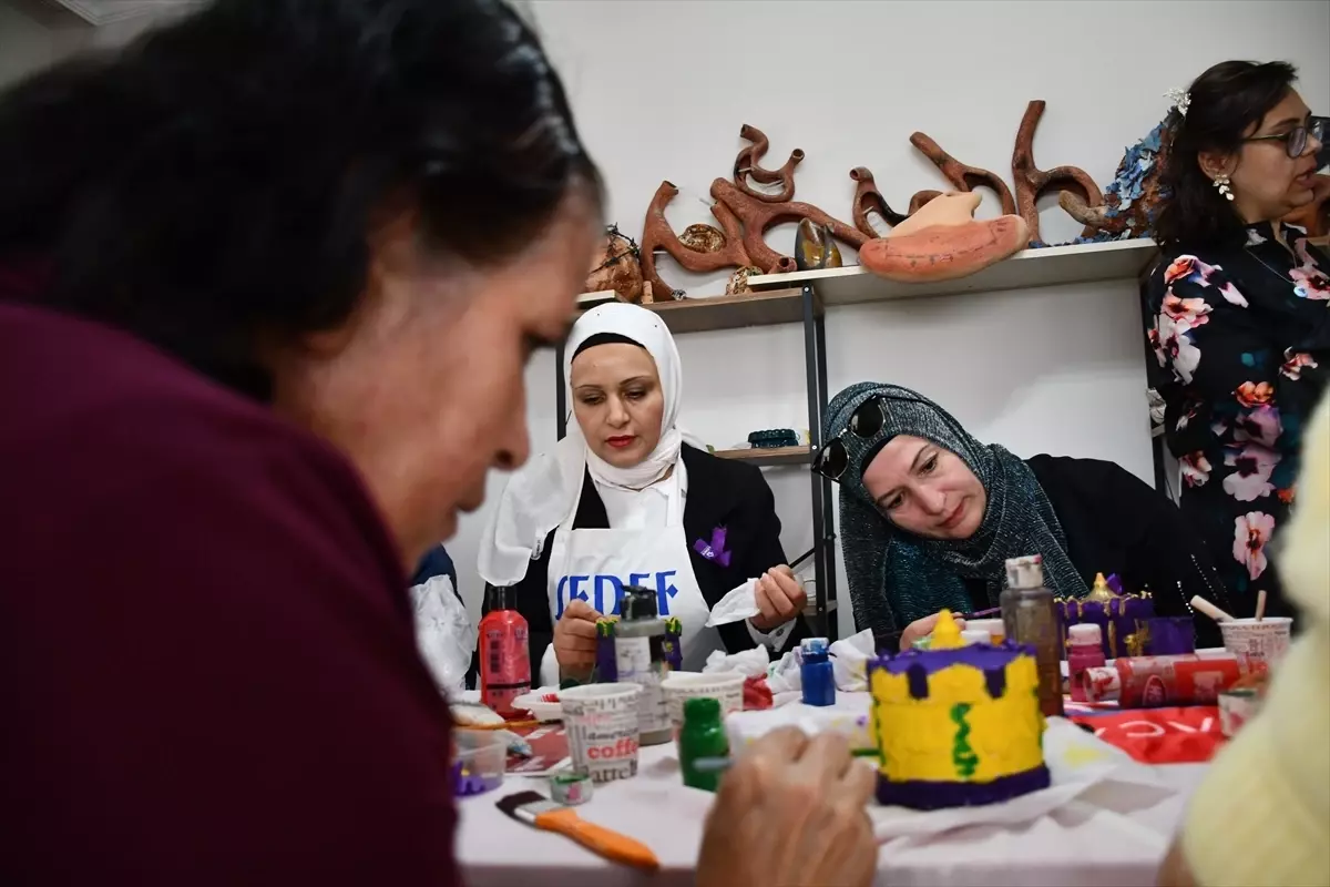 Kadınlar Günü\'nde Sanatla Dayanışma
