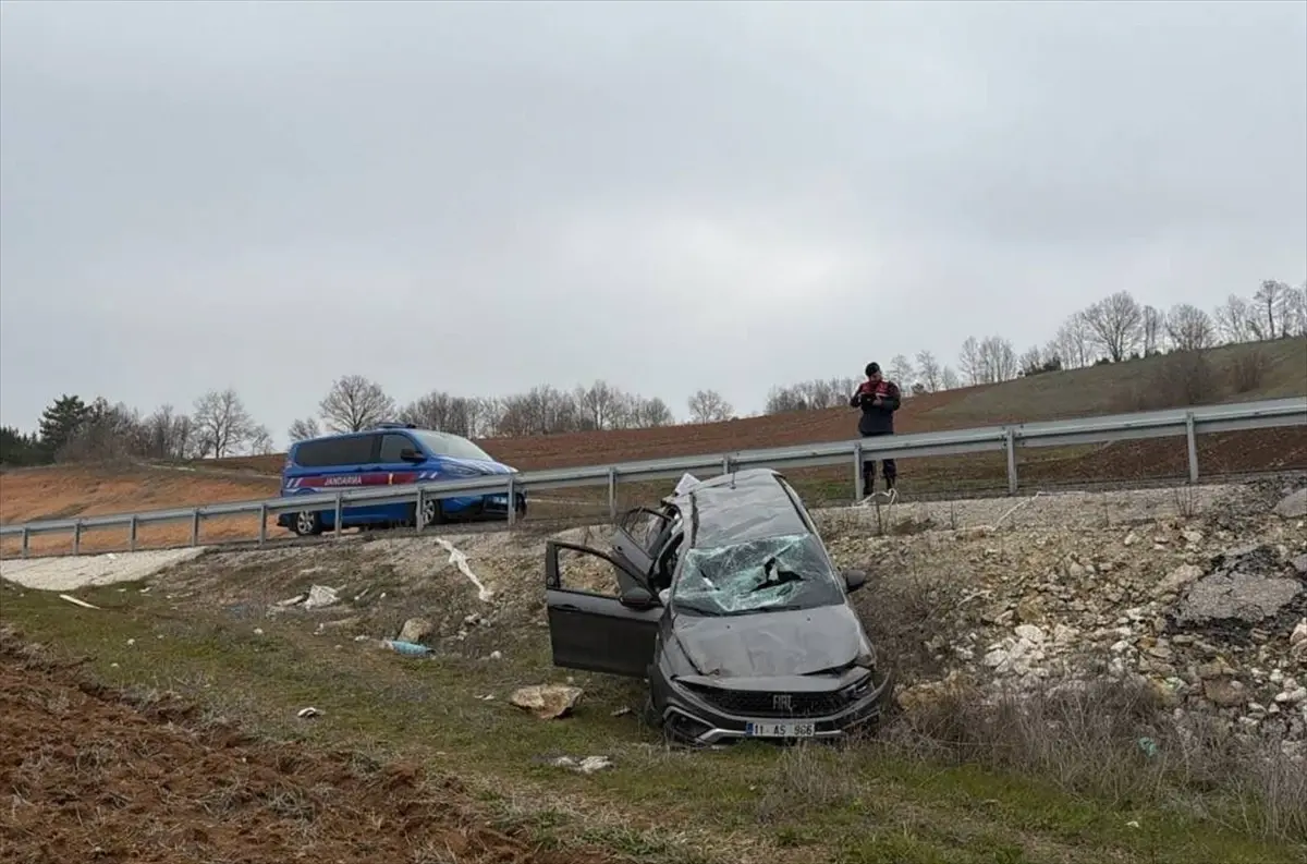 Bilecik\'te İki Trafik Kazası: İki Yaralı