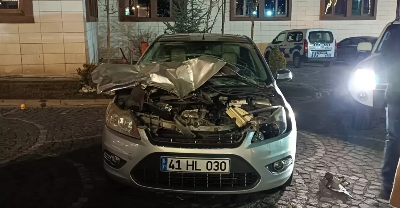 Bingöl\'de Trafik Kazası: 4 Yaralı