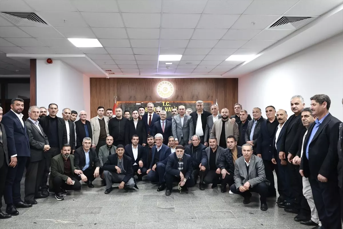 Bingöl\'de Muhtarlarla İstişare Toplantısı