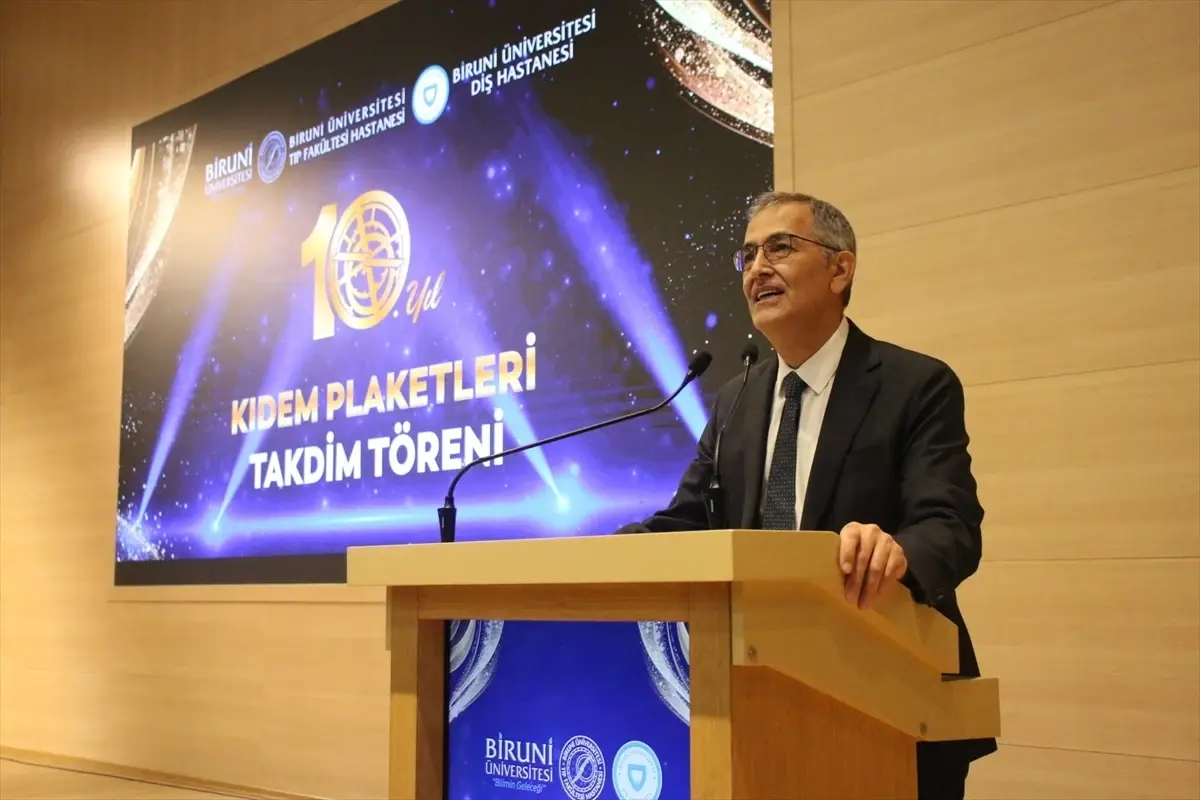 Biruni Tıp Fakültesi 10. Yılını Kutladı