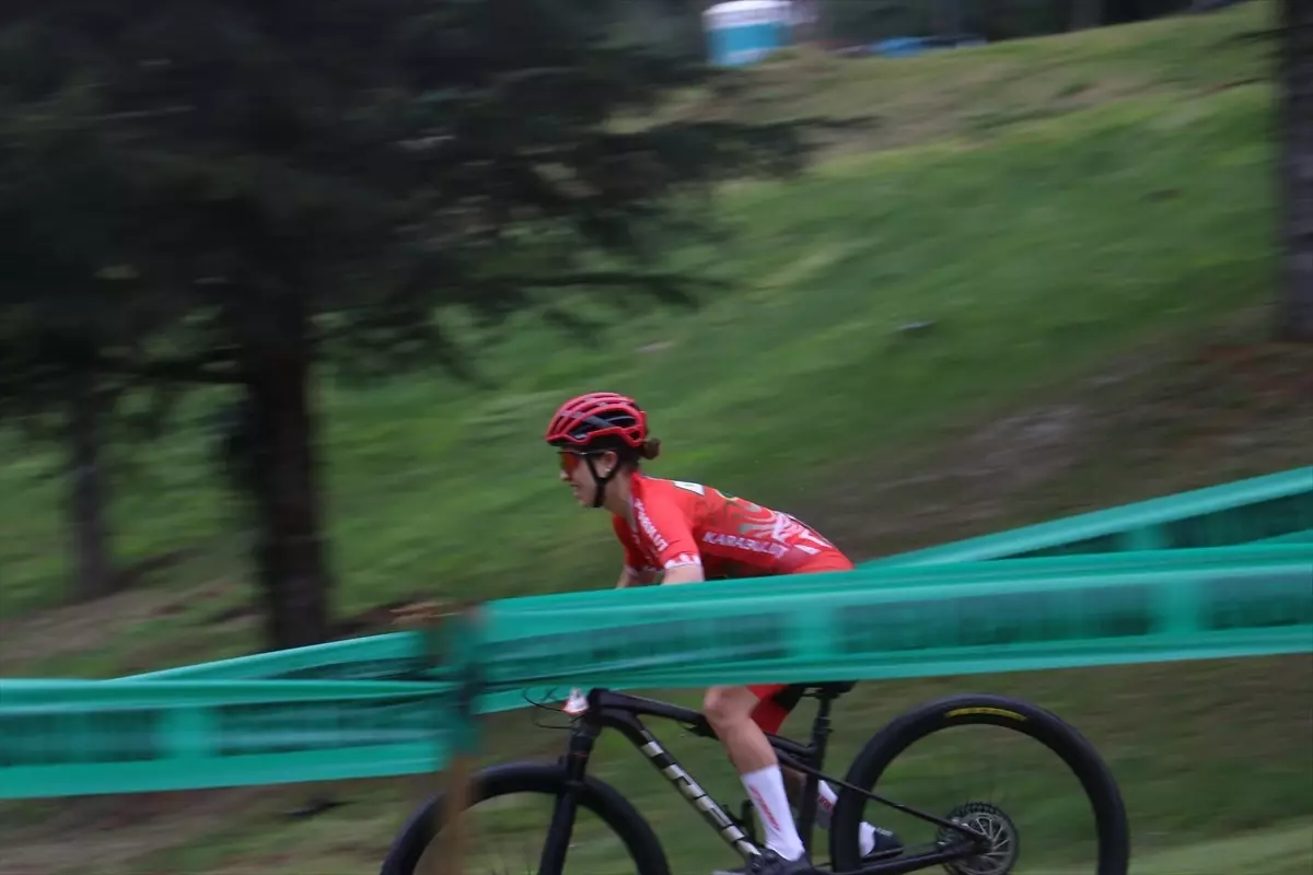 Türk Bisikletçiler Dünya Şampiyonası İçin Seçmelere Katıldı