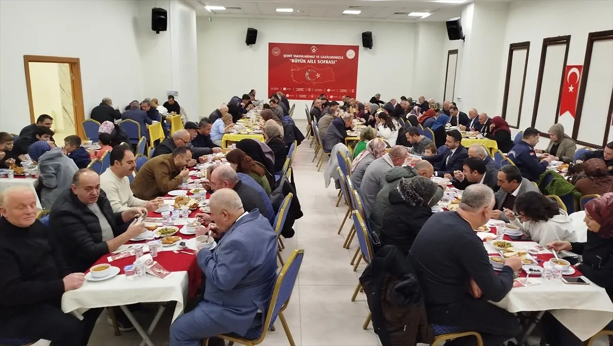 Boyabat\'ta şehit aileleri ve gaziler onuruna iftar programı düzenlendi