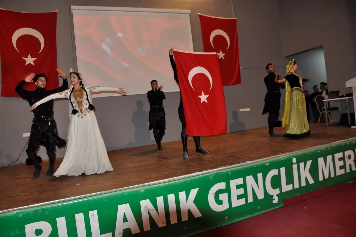 Bulanık\'ta Ahıskalılar Gecesi Düzenlendi