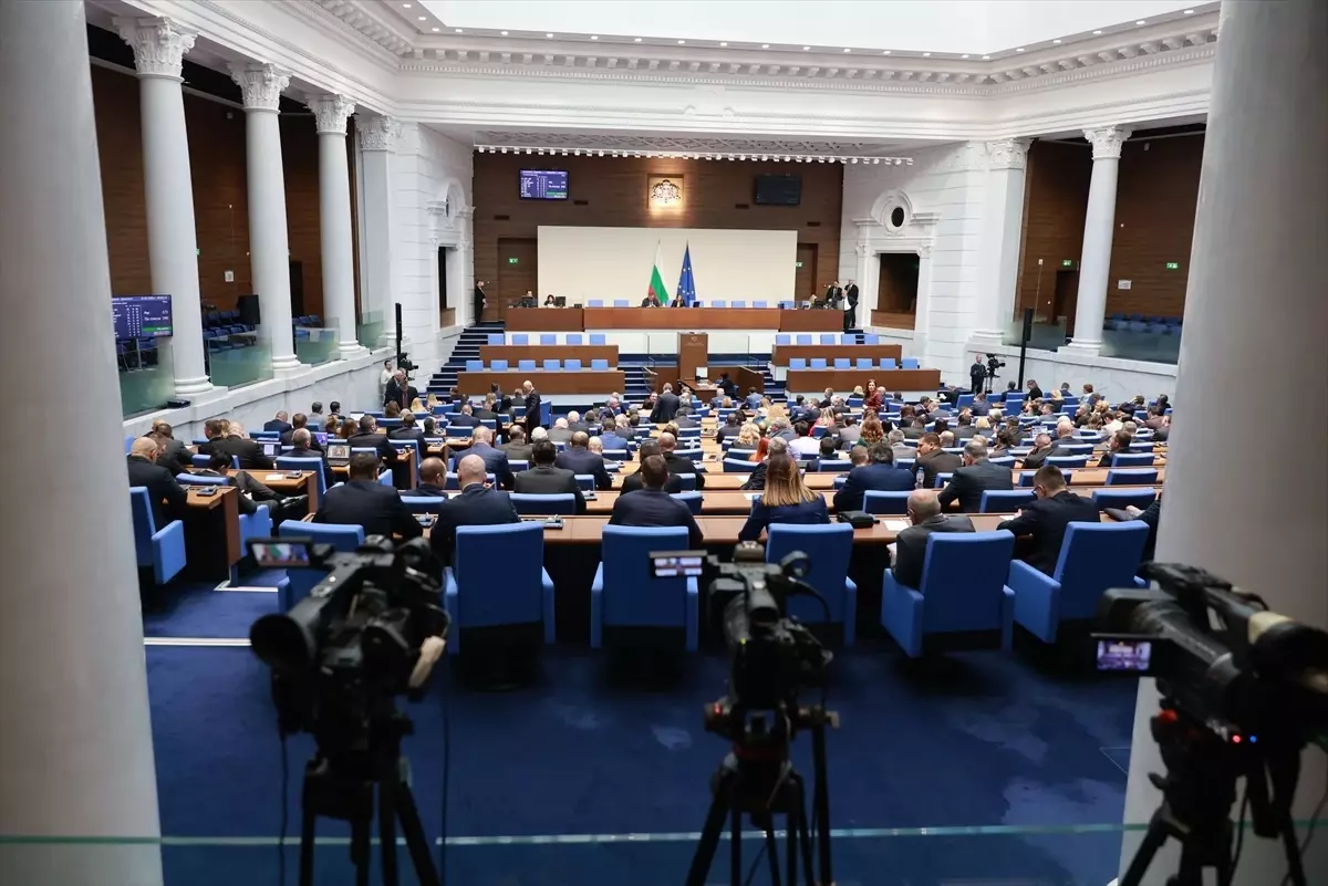 Bulgaristan\'dan Seçim Sandığı Sınırlaması