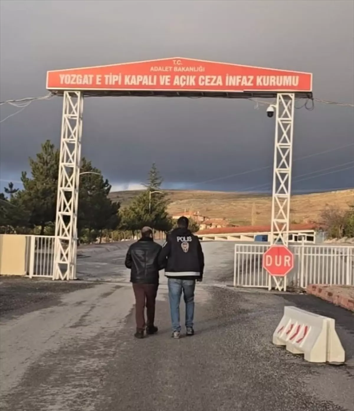 Burdur\'da Dolandırıcılık: Şüpheli Tutuklandı