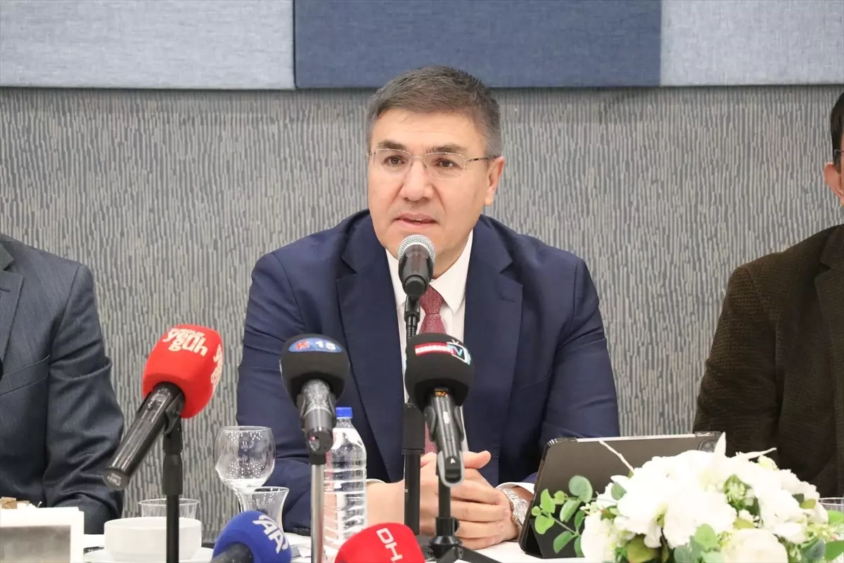 MAKÜ 20. Yılını Kutluyor