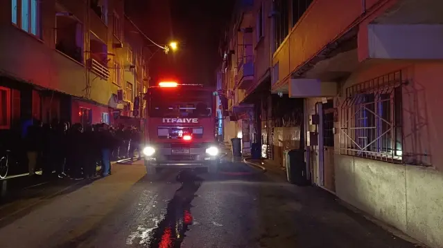 Bursa’da Çatı Yangını Kontrol Altına Alındı