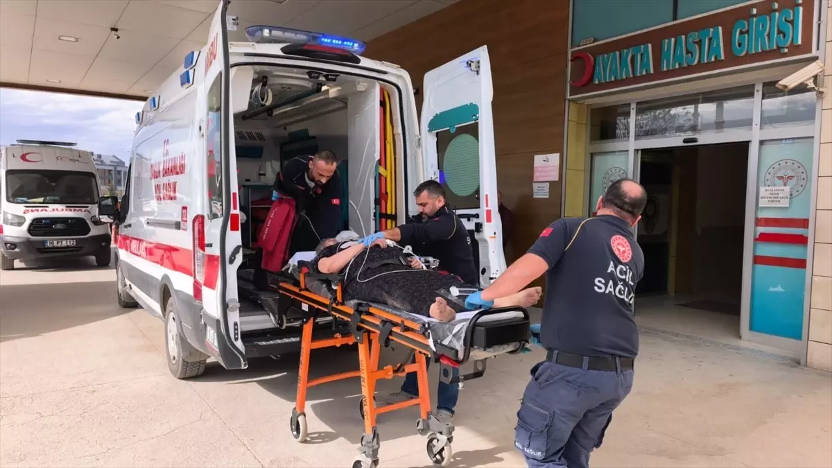 İnegöl\'de Ev Yangını: 1 Yaralı