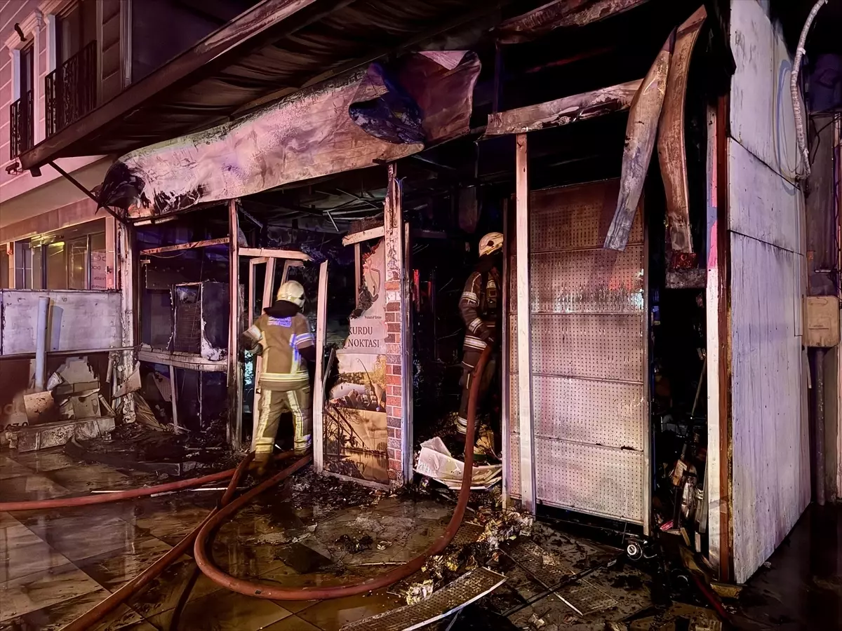 Bursa\'da İş Yerinde Yangın