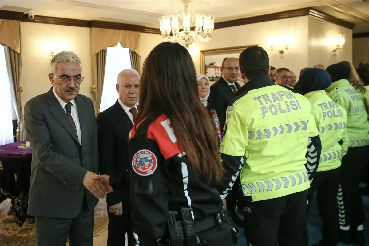 Bursa\'da Ramazan Bayramı Töreni