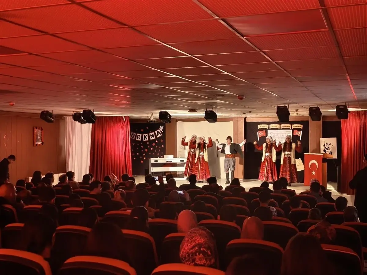 Çaldıran\'da İstiklal Marşı Anma Programı