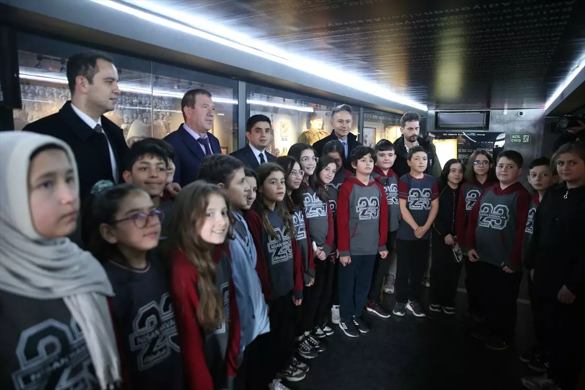 Mobil Müze Niğde\'de Ziyarete Açıldı