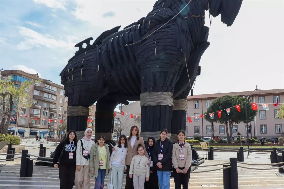 Çanakkale Zaferi\'nde Öğrencilere Ödül