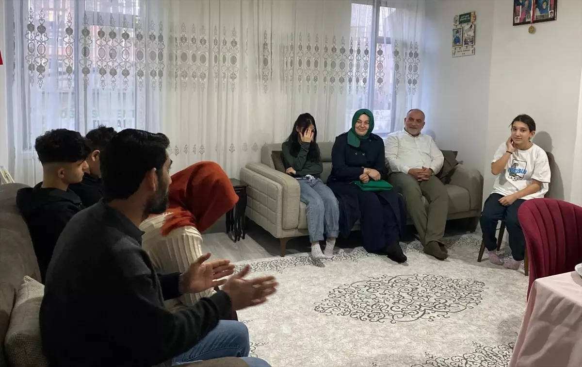 Canik\'te Çat Kapı İftar Geleneği