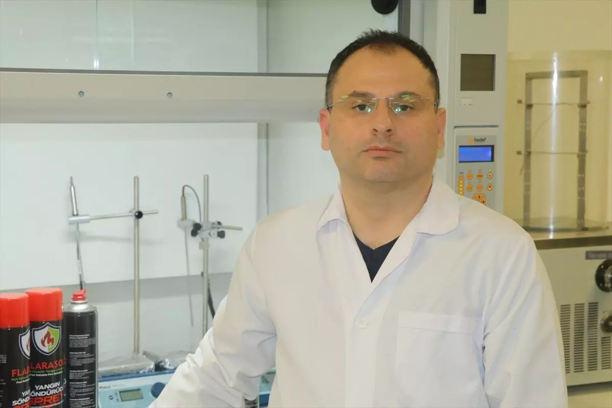 ÇAKÜ\'den Yeni Yangın Söndürme Köpüğü