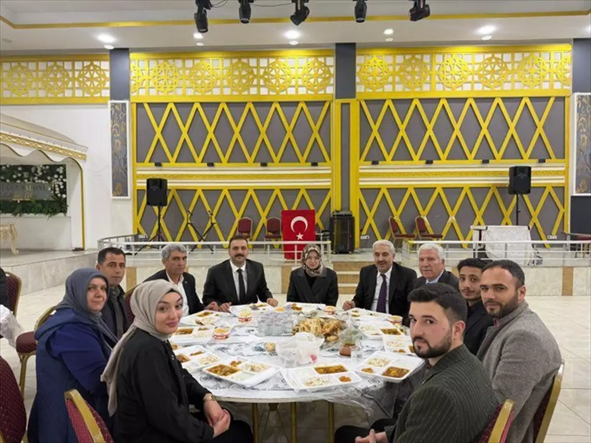 Çermik\'te Gençlerle İftar ve Sohbet