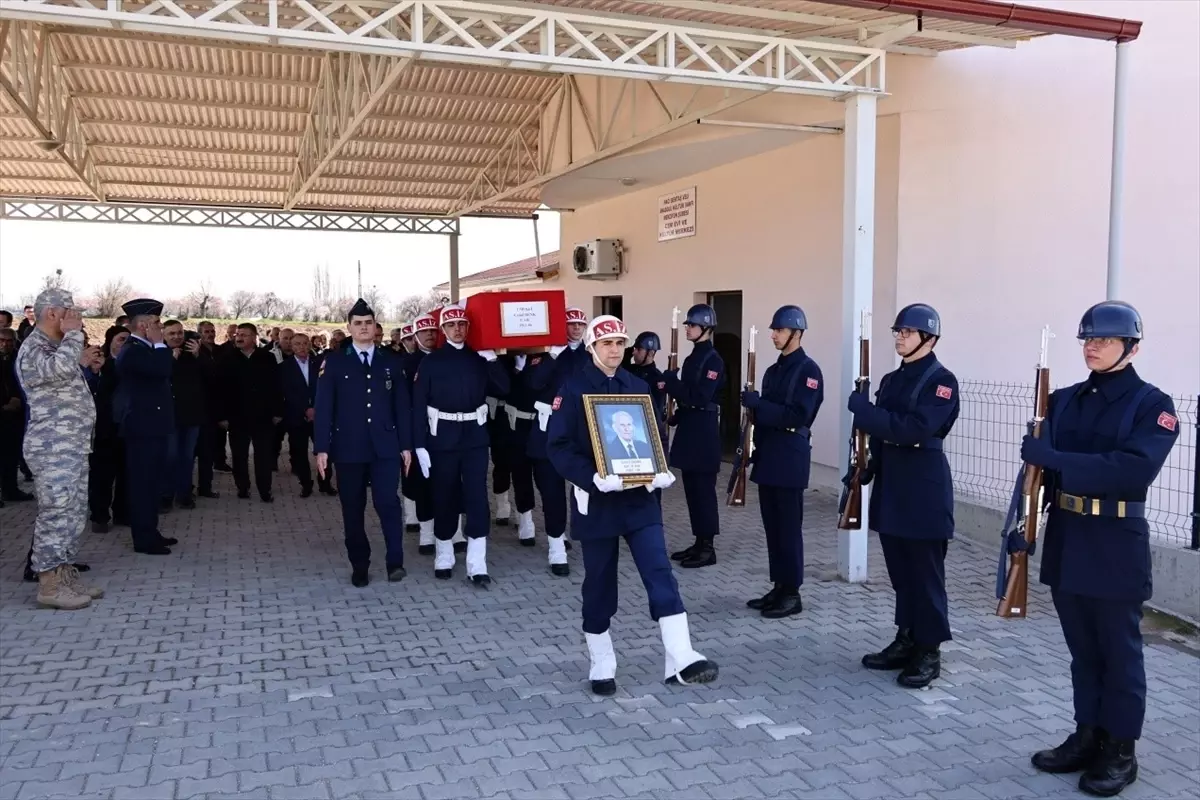 Emekli Albay Denk, Amasya\'da Toprağa Verildi