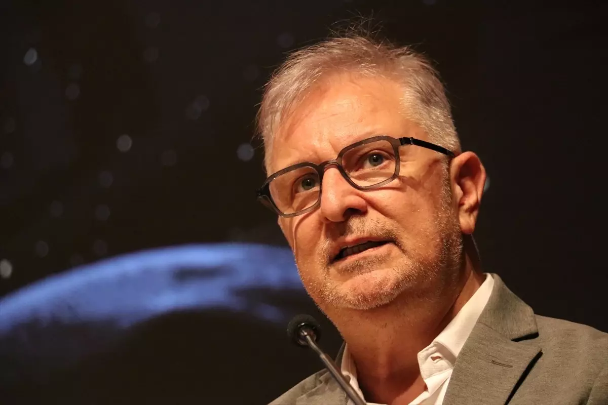 Yekta Kopan\'a Cevdet Kudret Edebiyat Ödülü