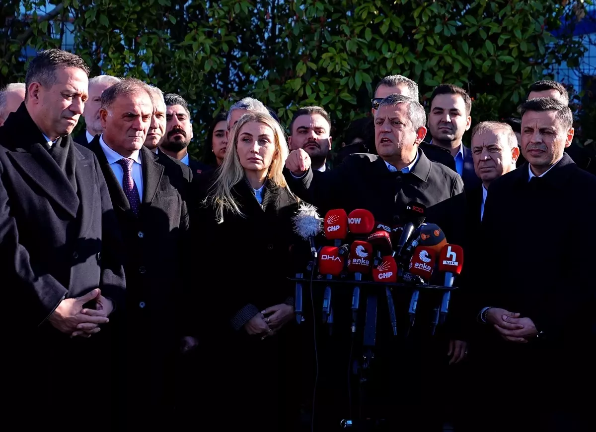 Özgür Özel\'den İmamoğlu davasına tepki