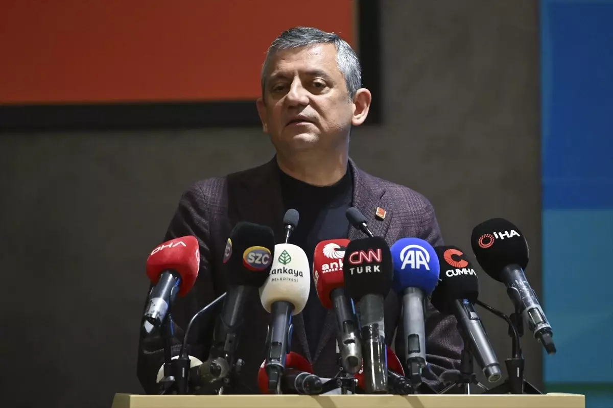 CHP\'den Filistin ve Kutuplaşma Vurgusu