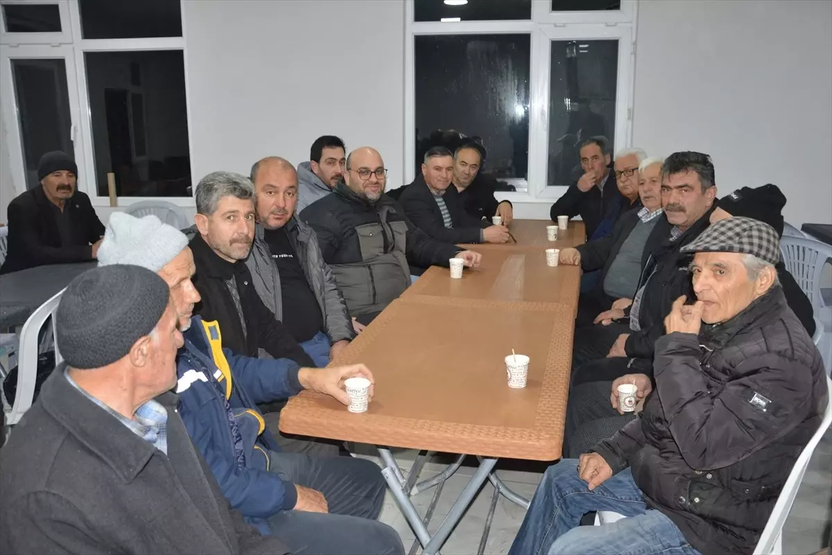 MHP\'den \'Hayırlı Günler Komşum\' Ziyareti