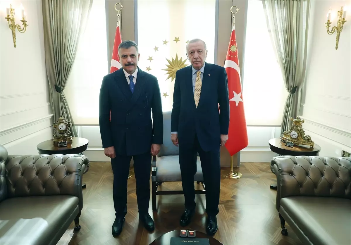 Cumhurbaşkanı Erdoğan, Adalet Bakanı Gürlek ve İçişleri Bakanı Çiftçi\'yi kabul etti