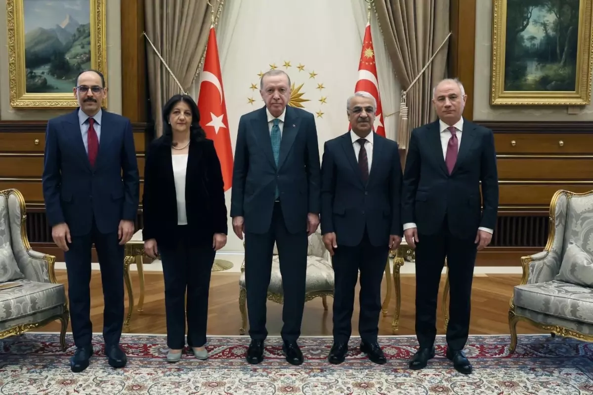 Cumhurbaşkanı Erdoğan-DEM heyeti görüşmesinden ilk görüntüler