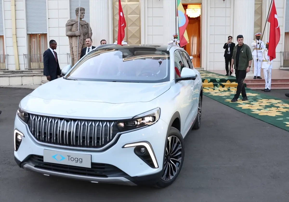 Erdoğan\'dan Etiyopya Başbakanı\'na sürpriz hediye