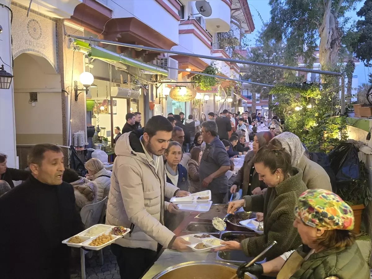 Datça\'da 400 Kişilik İftar