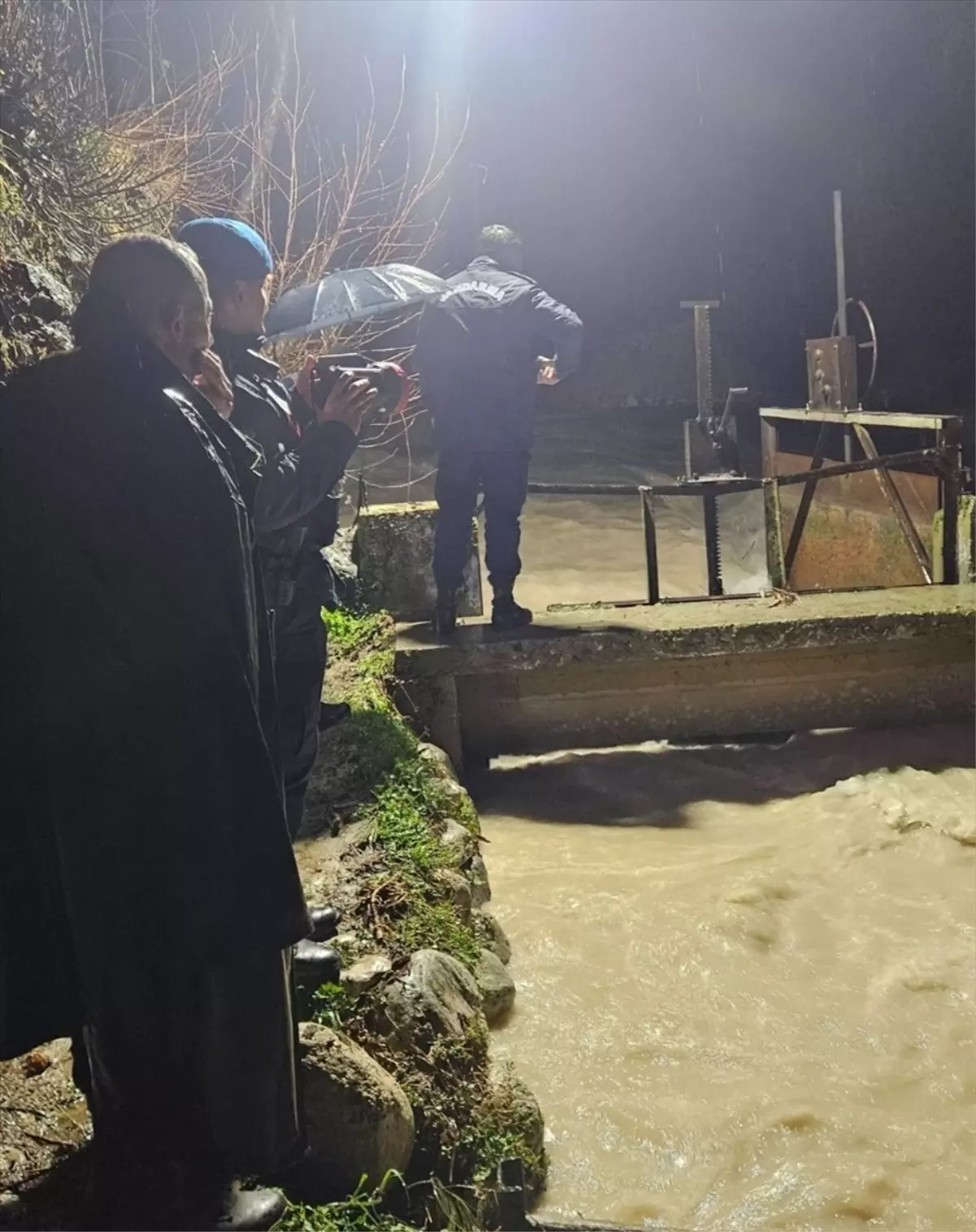 Denizli\'de Dereye Düşen Adam Hayatını Kaybetti