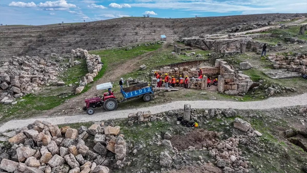 Zerzevan Kalesi\'nde Kadın İstihdamı