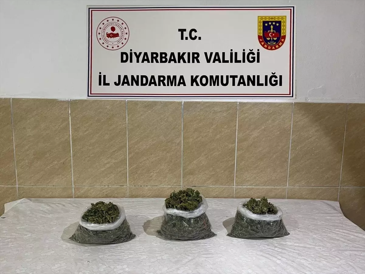 Diyarbakır\'da Uyuşturucu Operasyonu