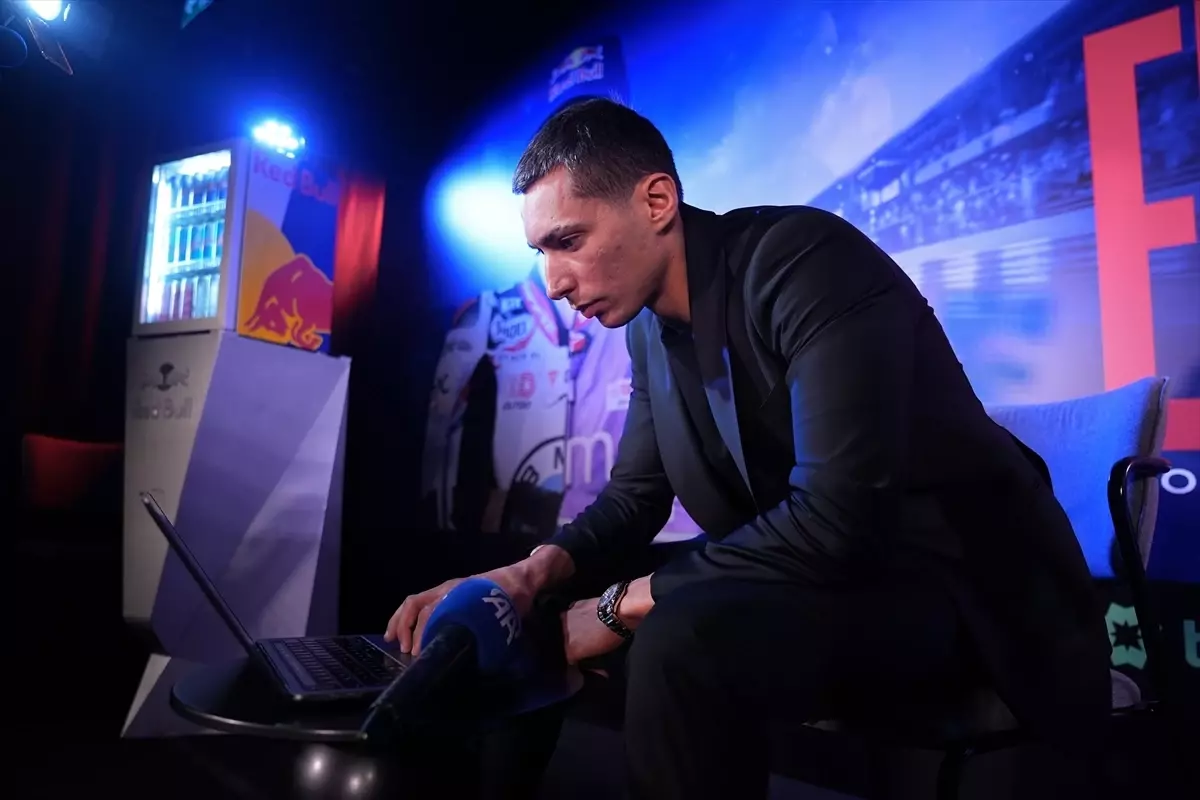 Toprak Razgatlıoğlu AA\'nın Yılın Kareleri Oylamasında