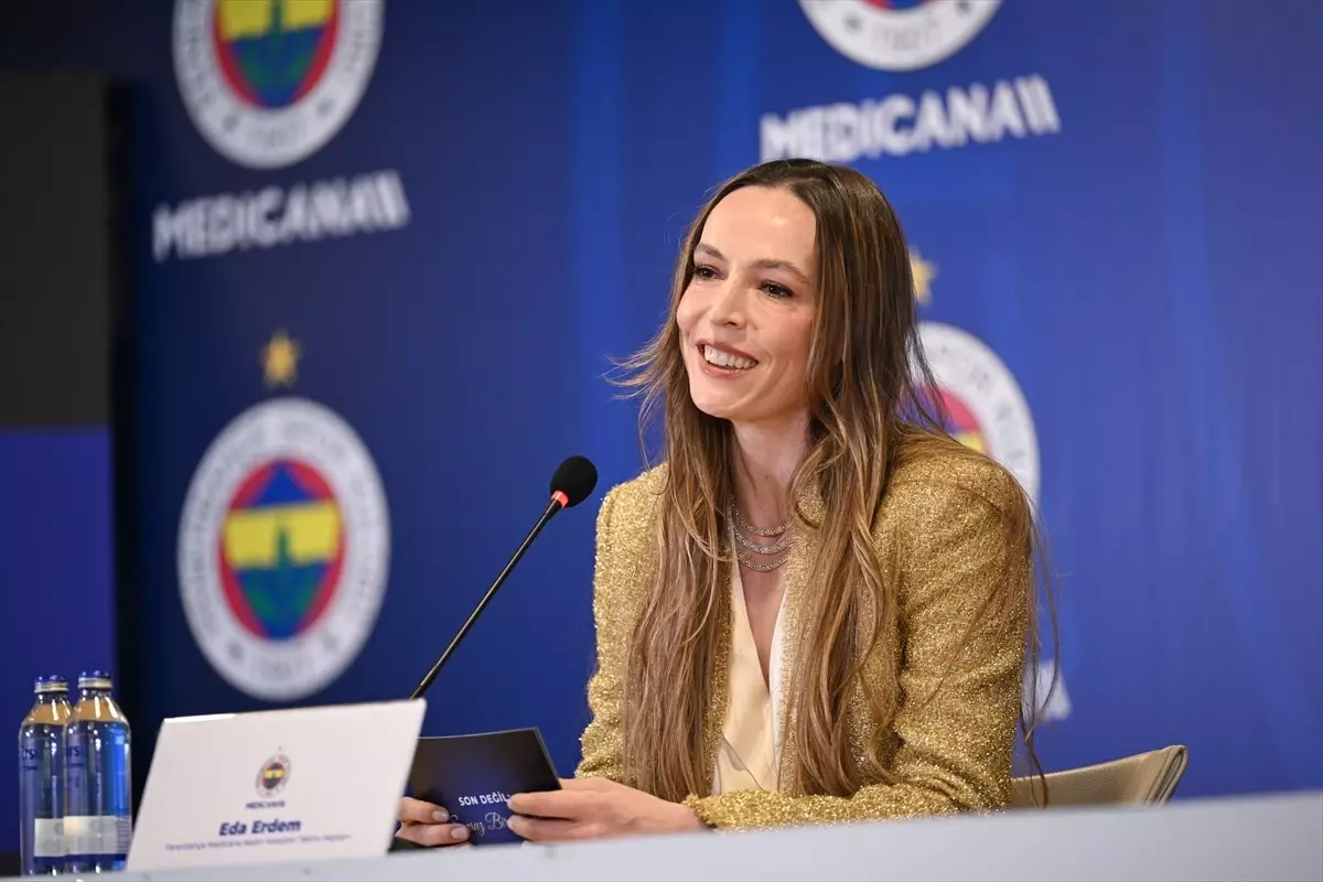 Eda Erdem\'den Fenerbahçe\'ye 2 Yıl Daha!