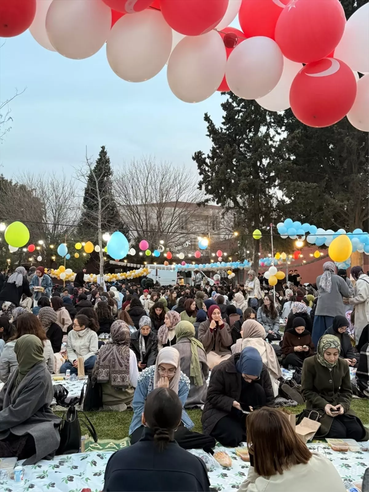 Ege Üniversitesi\'nde Kardeşlik İftarı