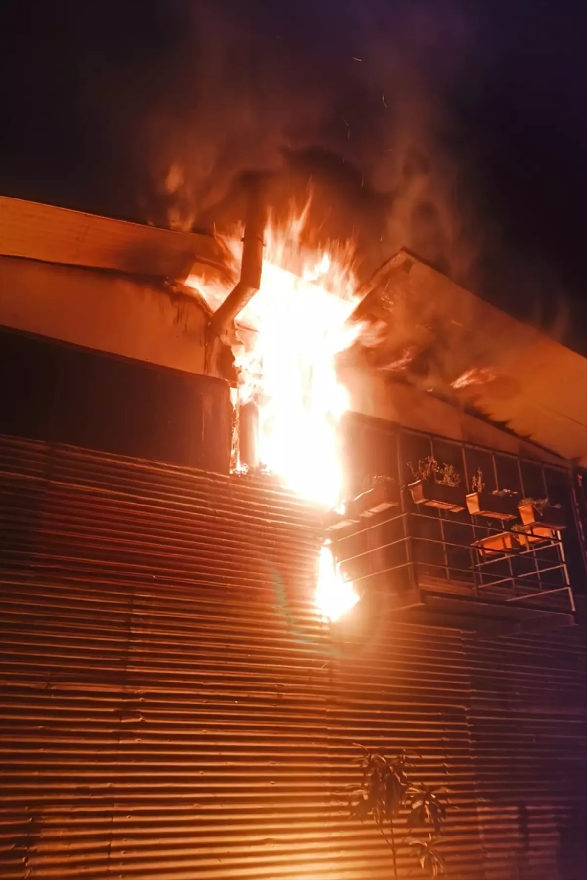 Elazığ\'da Müstakil Evde Yangın