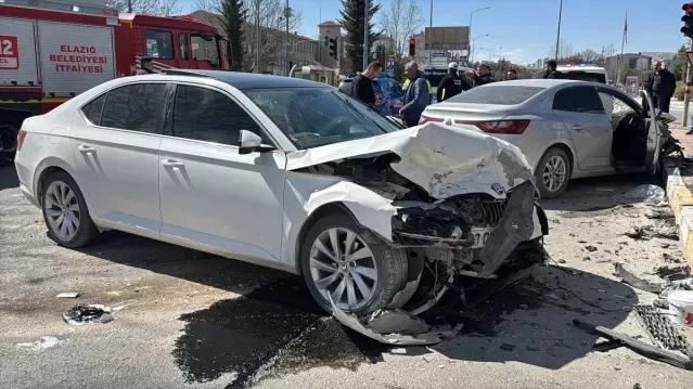 Elazığ’da Trafik Kazası: 6 Yaralı