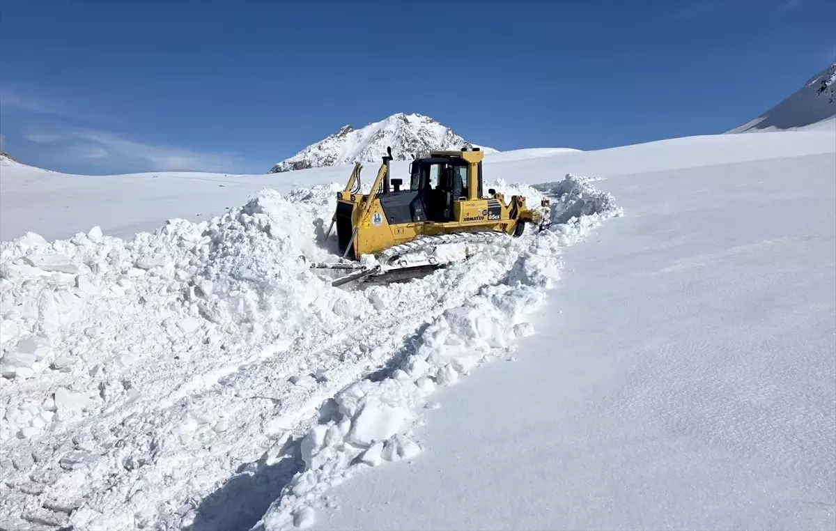 Horasan\'da Mezra Ulaşımı Yeniden Açıldı