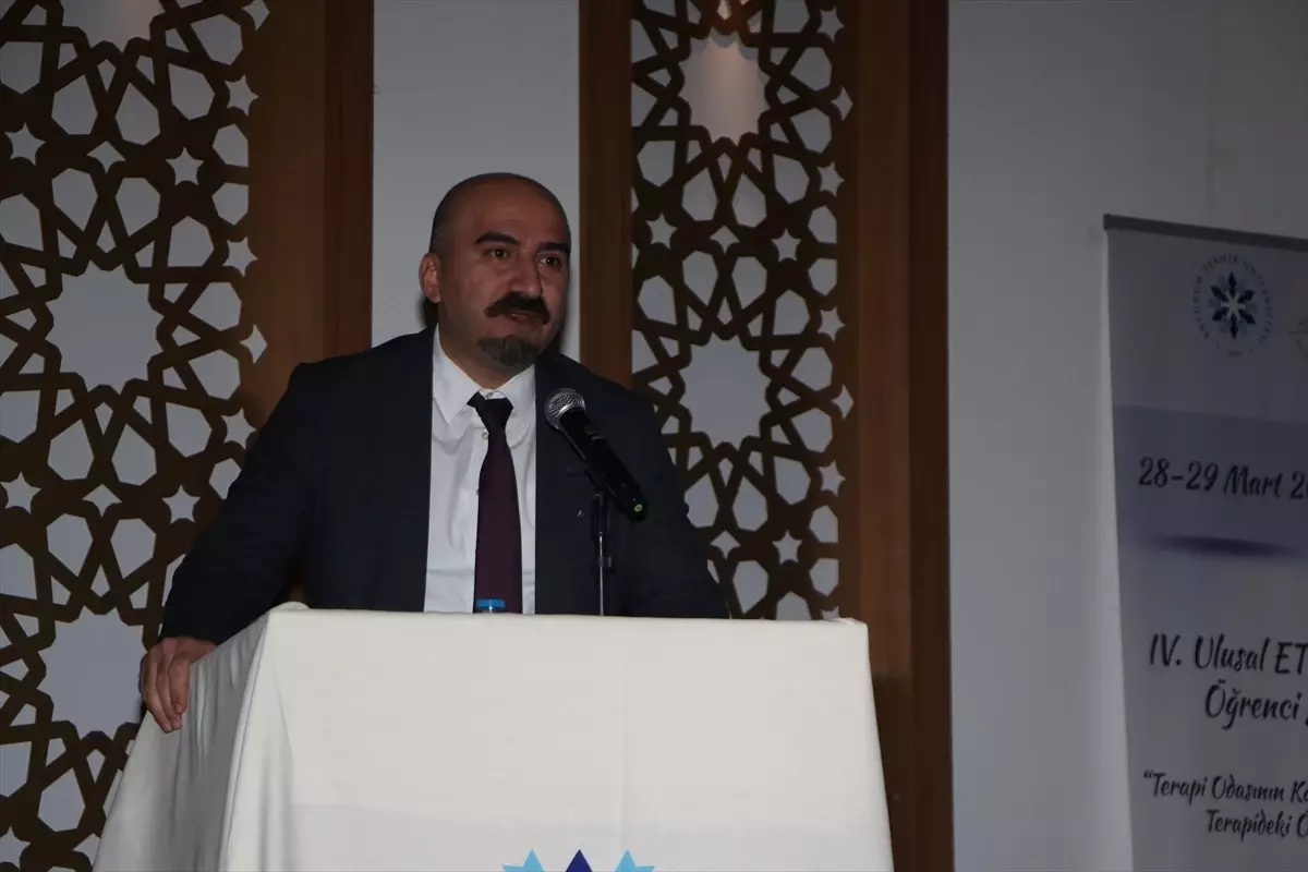 ETÜ\'de Psikoloji Zirvesi Başladı