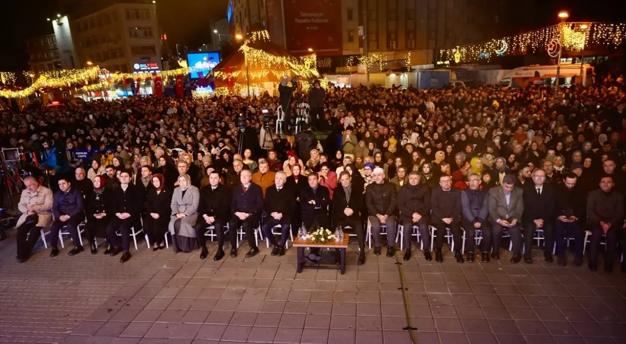 Esenler\'de 10 Bin Hatim 100 Bin Dua Buluşması