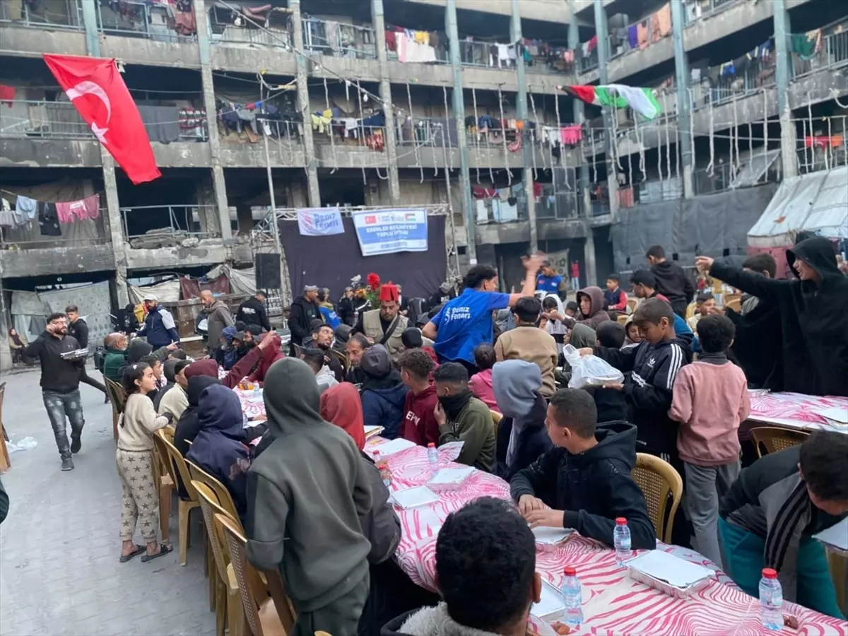 Esenler Belediyesi\'nden Gazze\'ye İftar Desteği