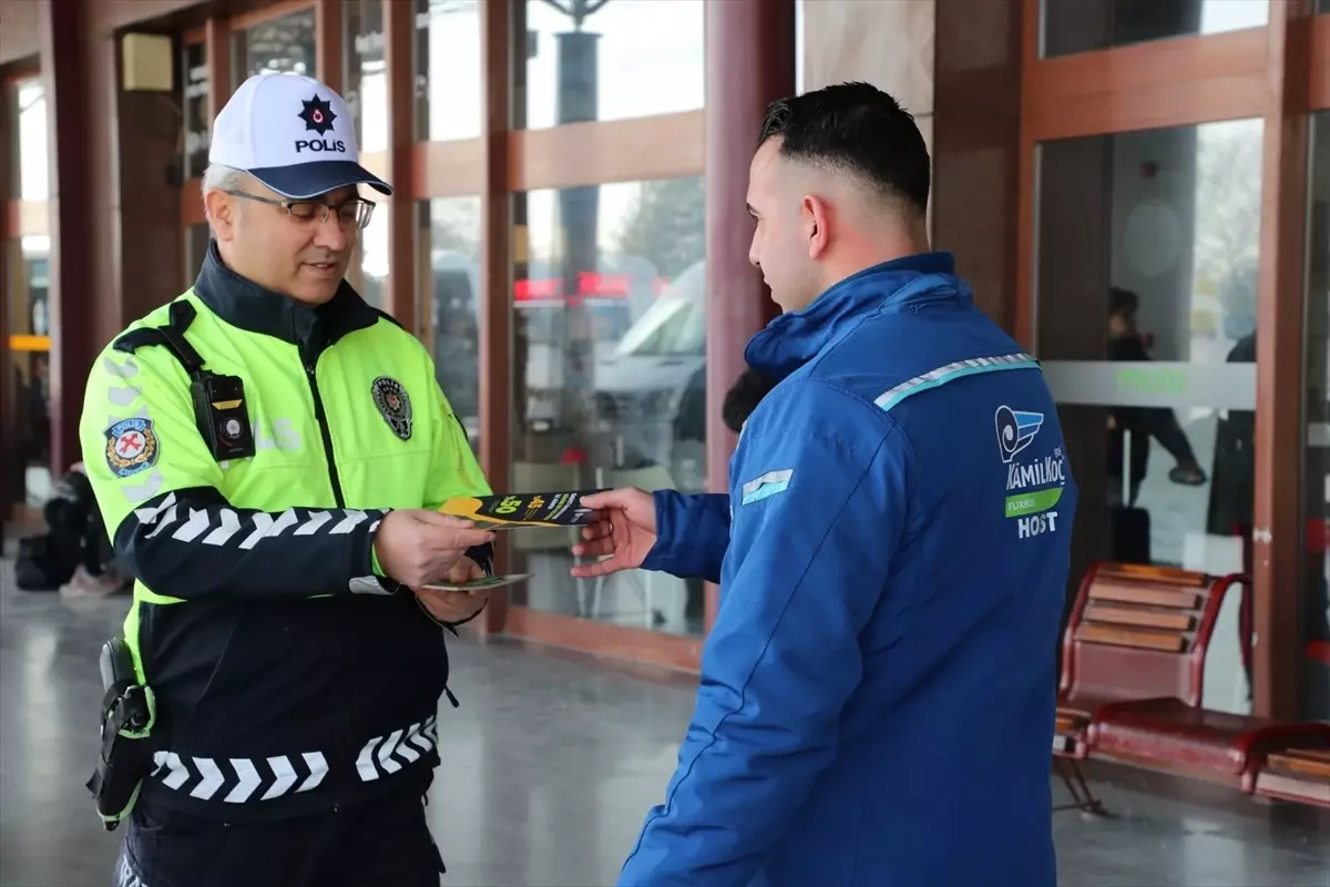 Emniyet Kemeri Uyarısı Bayramda