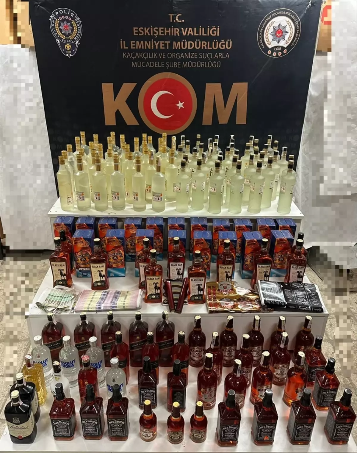 Eskişehir\'de Kaçak Alkol Operasyonu
