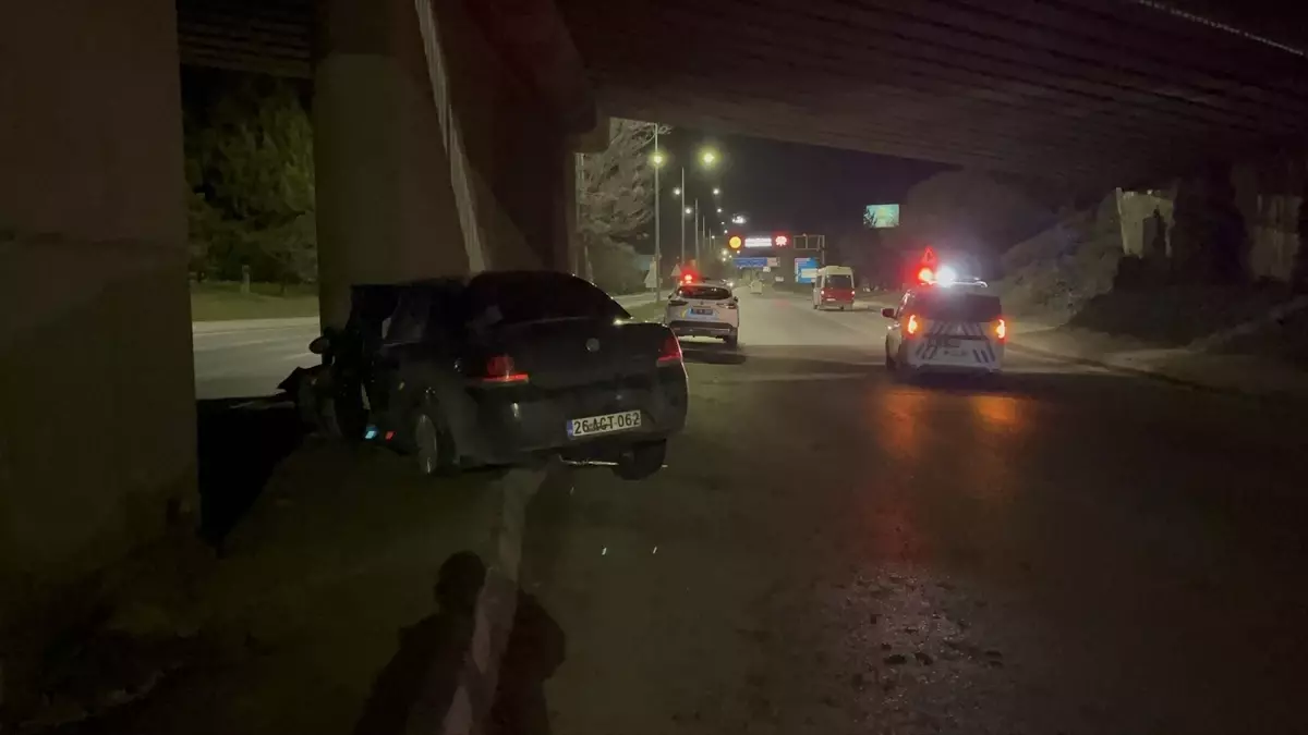 Eskişehir\'de Trafik Kazası: Bir Ölü