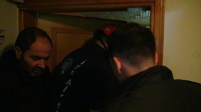 Ev sahibinin şüphesi ekipleri harekete geçirdi, 12 gündür haber alınamayan kiracının evi boş çıktı