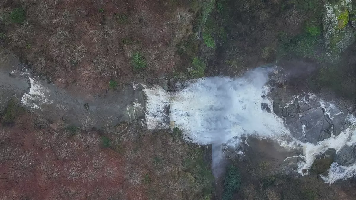 Suuçtu Şelalesi Coşkulandı